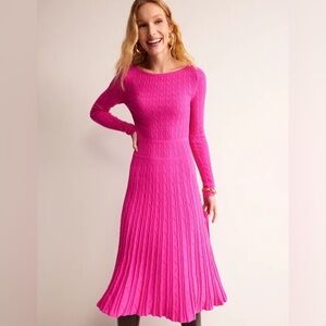 Boden NWT pink Imogen Empire Knitted Dress
4 R